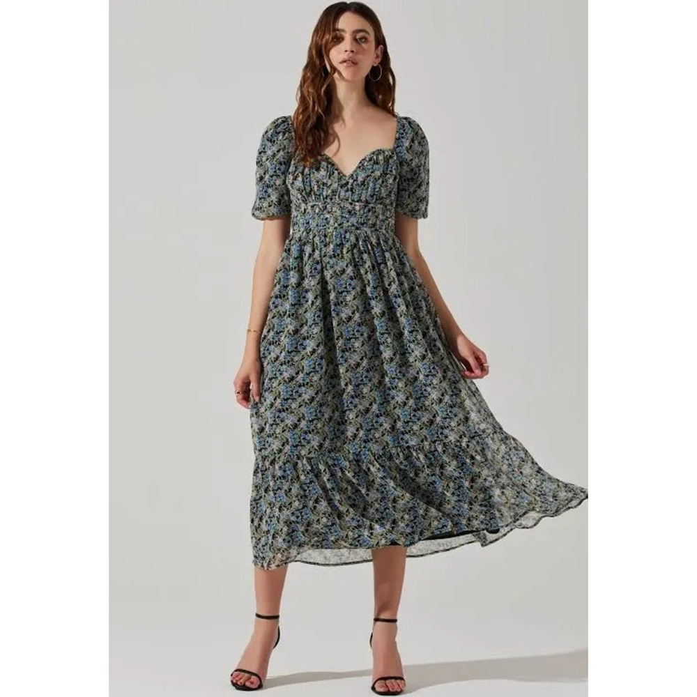 NWT Astr The Label Floral Sweetheart‎ Neck V-wire Midi Dress